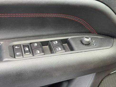 Used 2024 Jeep Compass Trailhawk image 22