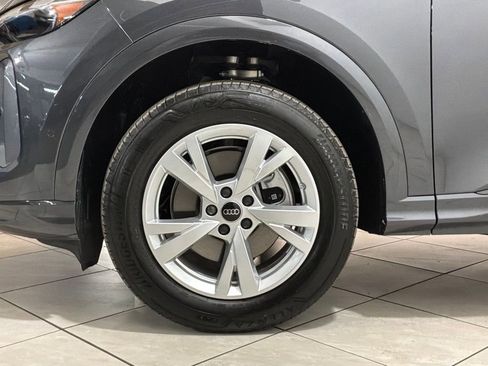 New 2025 Audi Q5 Premium image 14