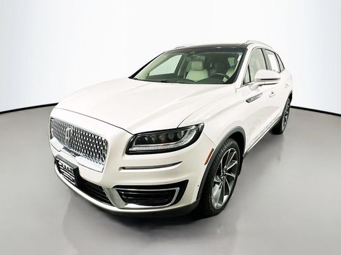 Used 2020 Lincoln Nautilus Reserve w/ Equipment Group 202A AWD/4WD image 3