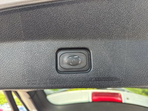 Used 2017 Ford Explorer Platinum image 29