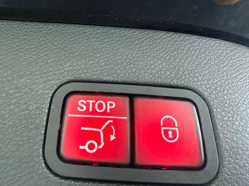 Used 2019 Mercedes-Benz GLS 63 AMG 4MATIC image 35