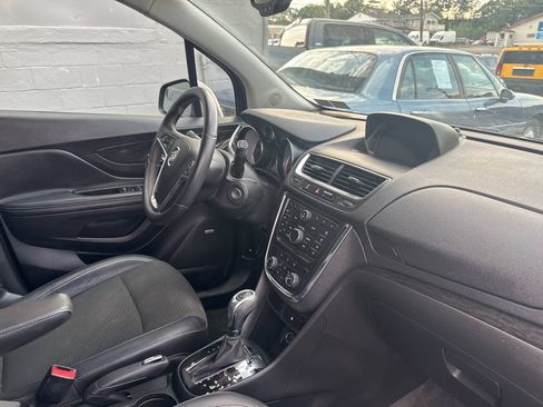 Used 2013 Buick Encore Convenience AWD/4WD image 25