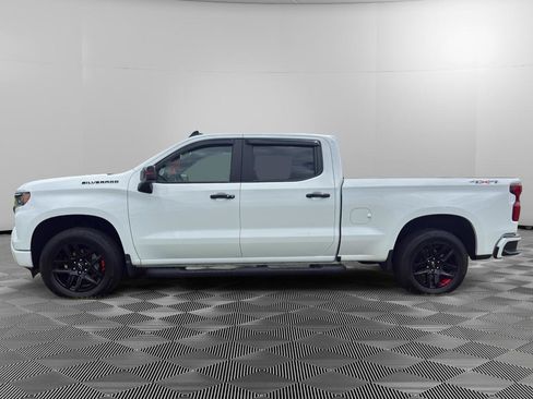 Used 2025 Chevrolet Silverado 1500 RST w/ Redline Edition AWD/4WD image 3