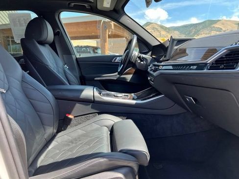 Used 2026 BMW X5 xDrive40i AWD/4WD image 21