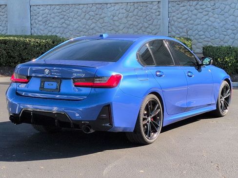 Certified 2024 BMW 330i Sedan w/ M Sport Package image 10