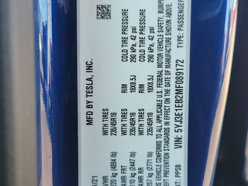 Used 2021 Tesla Model 3 Long Range image 32