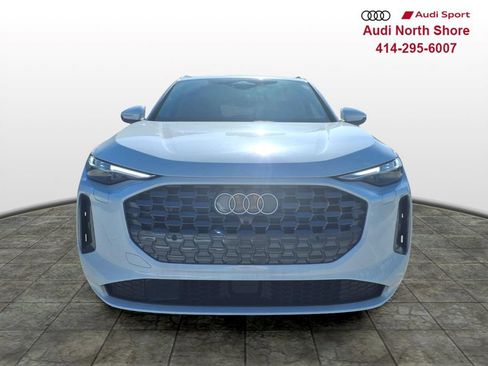 Used 2025 Audi Q5 Premium Plus w/ Premium Plus AWD/4WD image 6