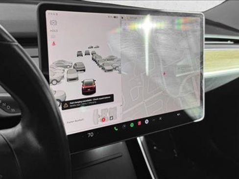 Used 2018 Tesla Model 3 Long Range image 15