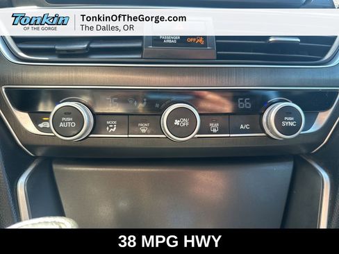 Used 2019 Honda Accord LX image 20