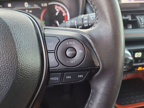 Used 2024 Toyota RAV4 Adventure image 28