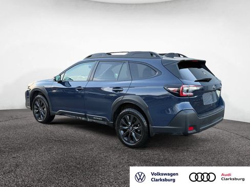 Used 2025 Subaru Outback Onyx Edition image 3