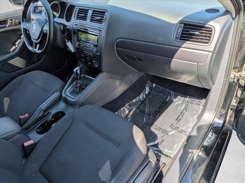 Used 2015 Volkswagen Jetta S FWD image 18