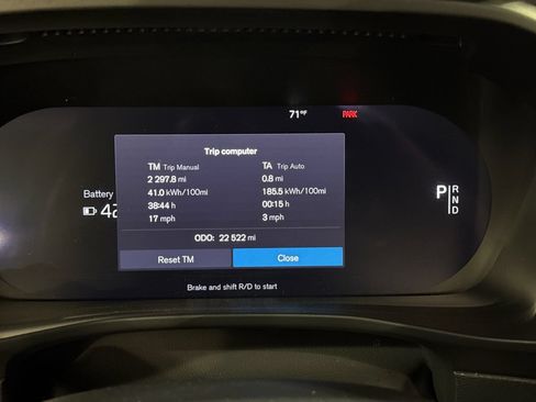 Certified 2023 Volvo XC40 Recharge Ultimate w/ Protection Package Premier AWD/4WD image 14
