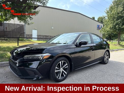 Used 2023 Honda Civic LX image 1