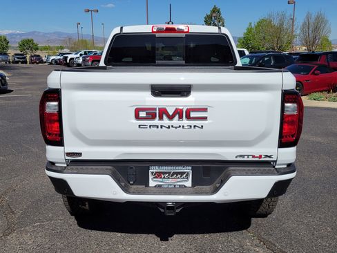 New 2026 GMC Canyon AT4X AWD/4WD image 9
