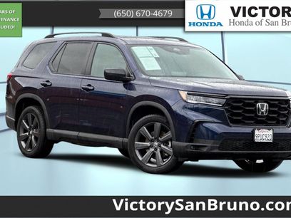 Certified 2025 Honda Pilot Sport