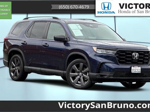 Certified 2025 Honda Pilot Sport image 1