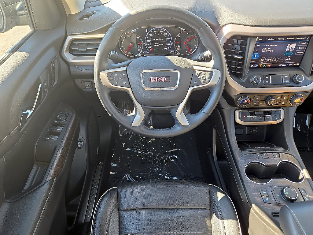 Used 2023 GMC Acadia Denali w/ Denali Ultimate Package AWD/4WD image 12