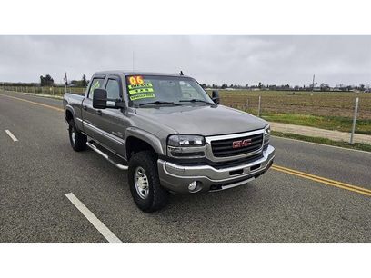 Used 2006 GMC Sierra 2500 SLE w/ Heavy-Duty Power Package