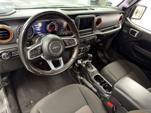 Used 2021 Jeep Gladiator Mojave w/ Cold Weather Group AWD/4WD image 26