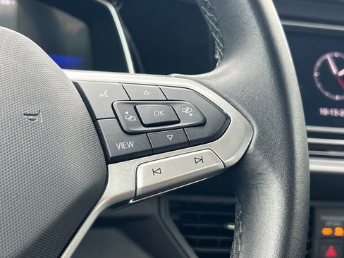 Used 2024 Volkswagen Jetta SE image 18