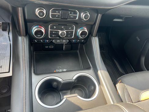 Used 2021 GMC Yukon AT4 w/ AT4 Premium Plus Package image 16