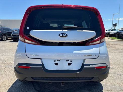 Used 2021 Kia Soul EX FWD image 5