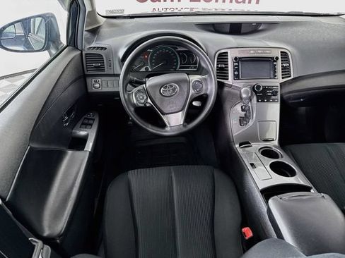 Used 2014 Toyota Venza LE AWD/4WD image 19