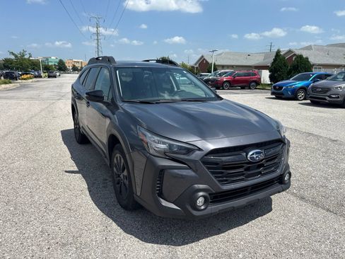 Certified 2024 Subaru Outback Onyx Edition AWD/4WD image 9