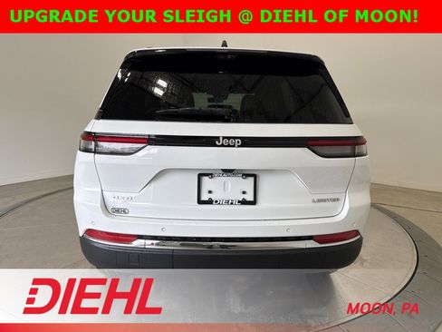 New 2025 Jeep Grand Cherokee Limited w/ Luxury Tech Group II image 6