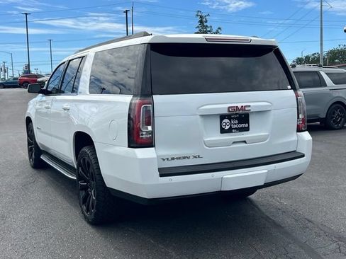 Used 2019 GMC Yukon XL SLT AWD/4WD image 9