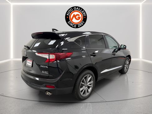 Used 2021 Acura RDX w/ Technology Package AWD/4WD image 3