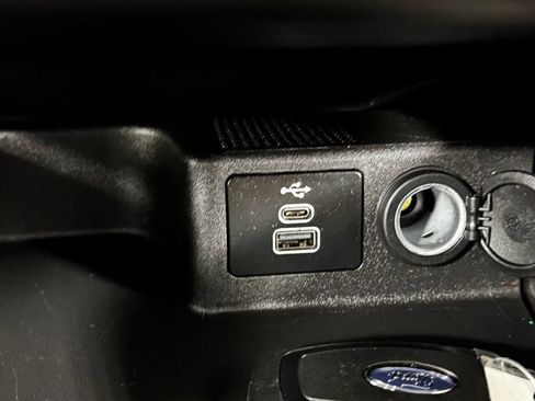Used 2024 Ford Escape Active AWD/4WD image 28