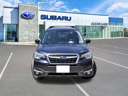 Used 2017 Subaru Forester 2.5i Touring AWD/4WD image 2