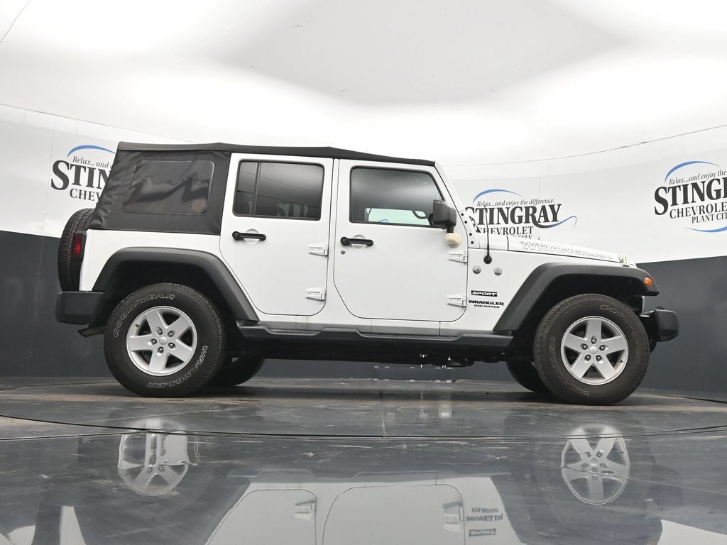 Used 2017 Jeep Wrangler Unlimited Sport w/ Quick Order Package 24S AWD/4WD image 33