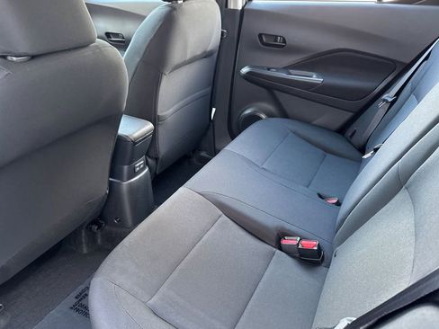 New 2025 Nissan Kicks Play S image 9