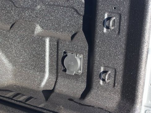 New 2026 GMC Canyon Elevation w/ Convenience Package image 54