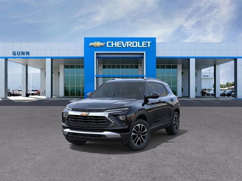 New 2026 Chevrolet TrailBlazer LT w/ Convenience Package FWD image 8