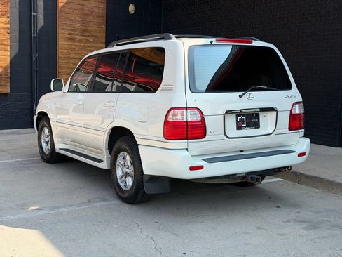 Used 2001 Lexus LX 470 4WD image 3