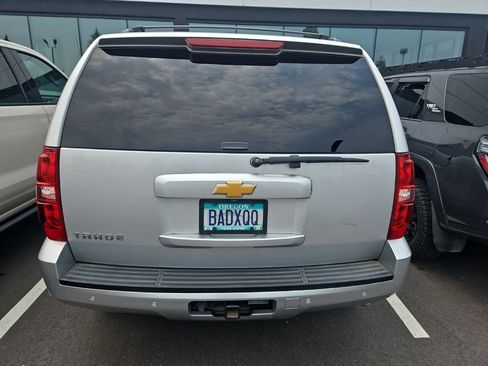 Used 2014 Chevrolet Tahoe LT w/ Luxury Package AWD/4WD image 8