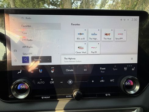 Certified 2023 Lexus RX 350 AWD w/ Accessory Package (K3) image 22