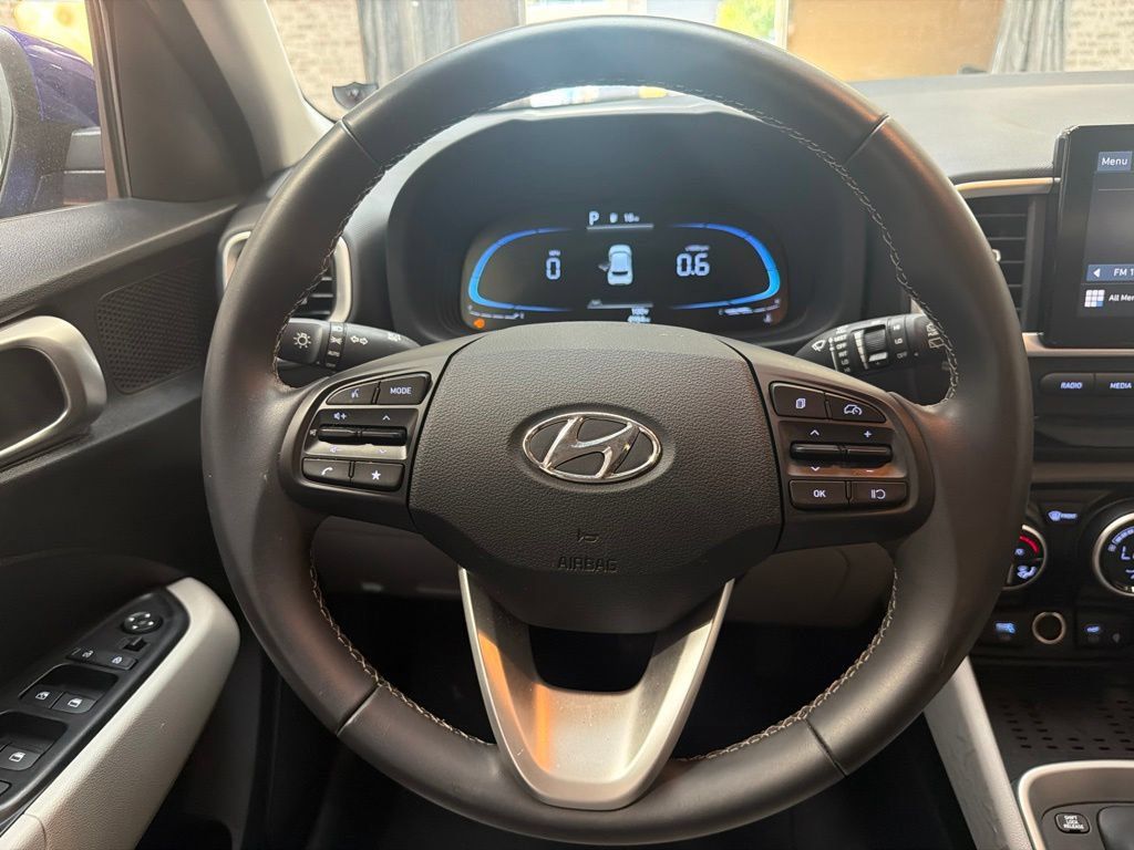 Certified 2026 Hyundai Venue SEL FWD image 19