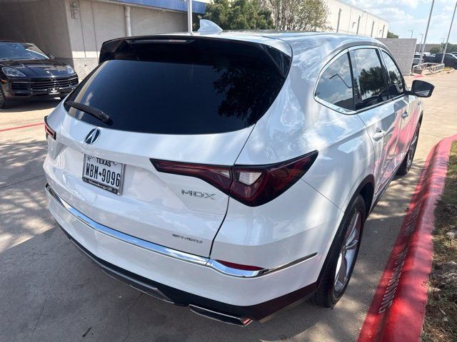 Used 2025 Acura MDX SH-AWD image 5