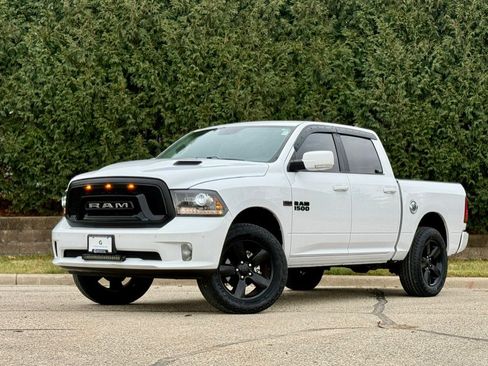 Used 2018 RAM 1500 Sport w/ Sport Premium Group image 2
