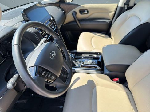 Used 2023 INFINITI QX80 Premium Select w/ Cargo Package RWD image 4