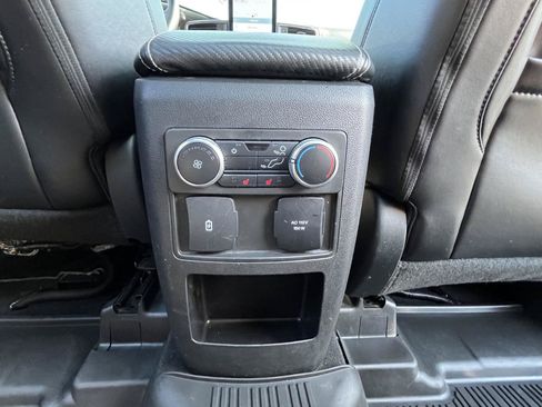 Used 2021 Ford Explorer Platinum w/ Equipment Group 601A AWD/4WD image 19