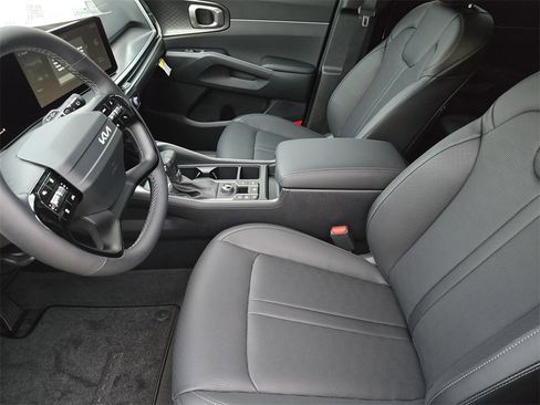 New 2026 Kia Sorento S image 9