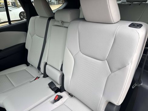 New 2026 Lexus TX 350 FWD image 13