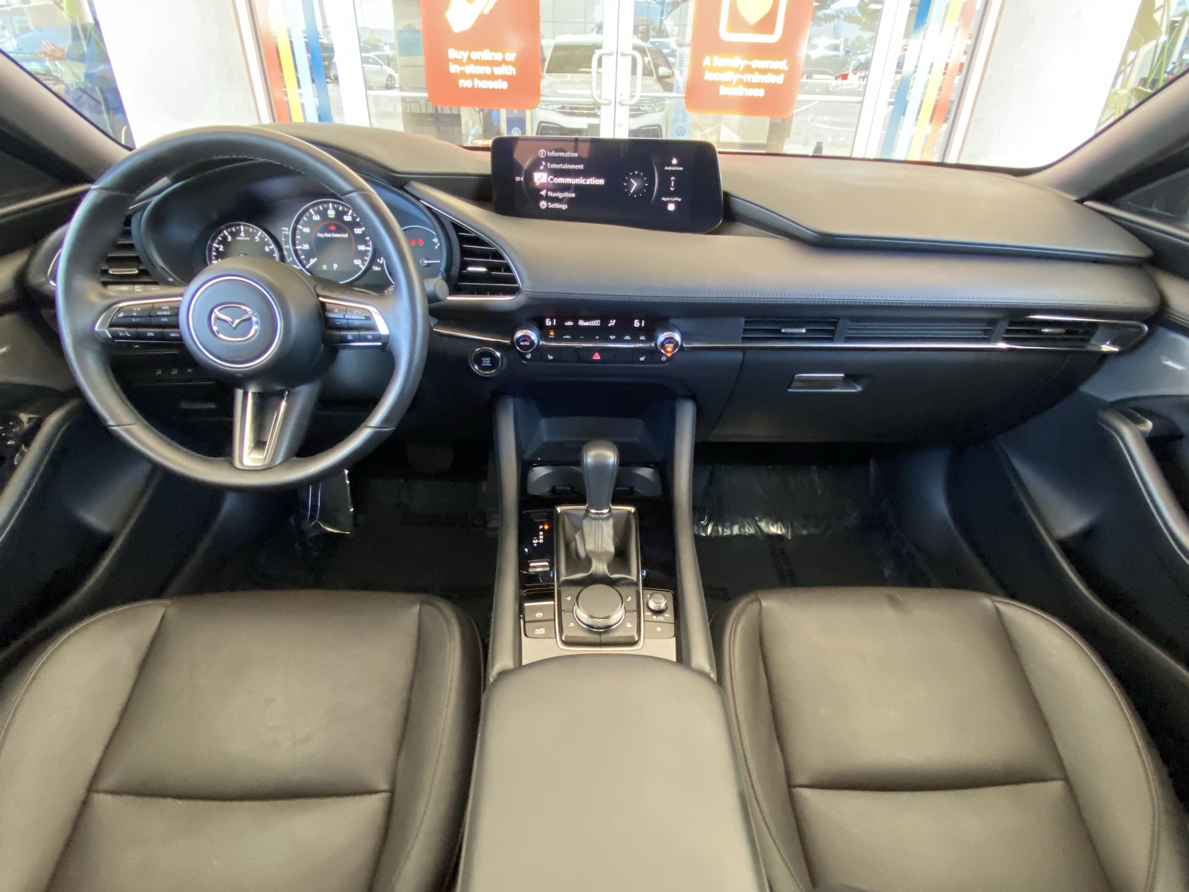 Certified 2025 MAZDA MAZDA3 Hatchback w/Premium Plus Pkg AWD/4WD image 29