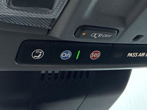 Used 2024 Chevrolet Silverado 1500 RST w/ Z71 Off-Road Package image 23